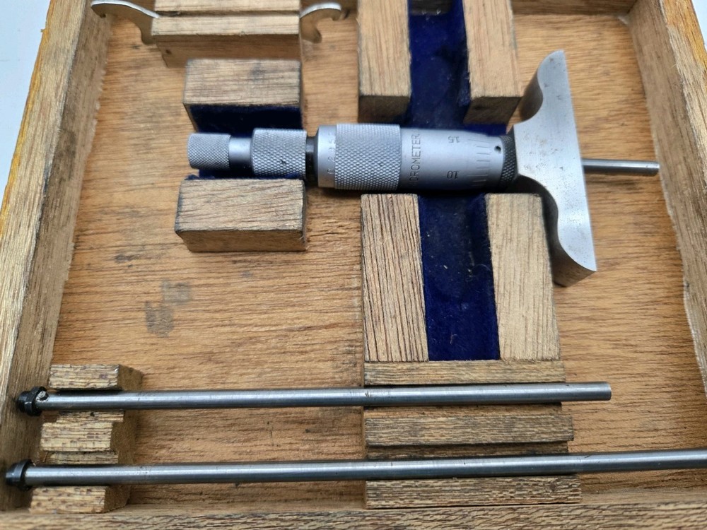 NSK depth micrometer