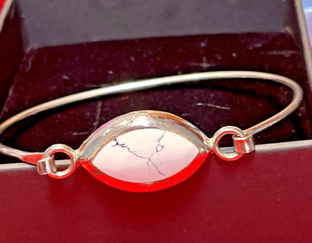 Taxco Mexico Alpaca Silver Howlite Stone Bangle Bracelet