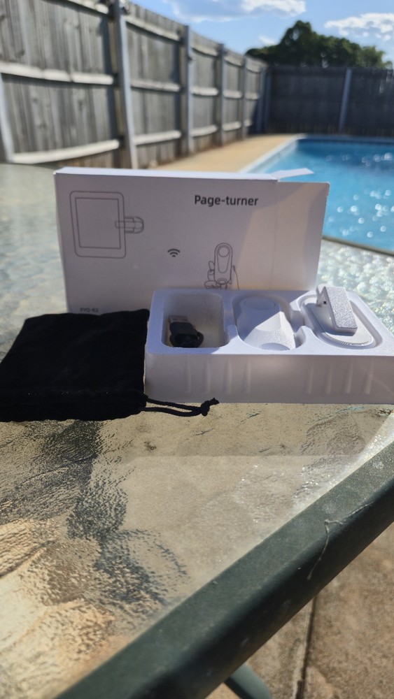 Wireless Page-turner Remote FYQ-K2 Universal Tablet eReader White