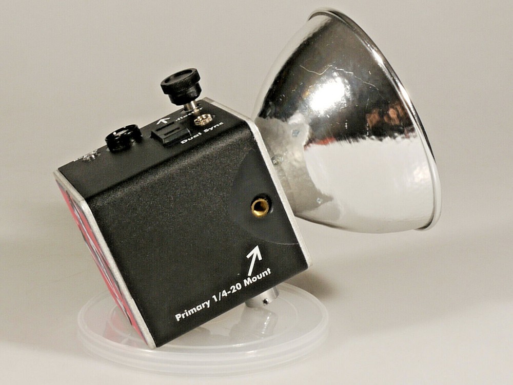 PRL) LUMEDYNE HEBC 800ws BASIC SIGNATURE SERIES HEAD FLASH BLITZ + SYNC CABLE
