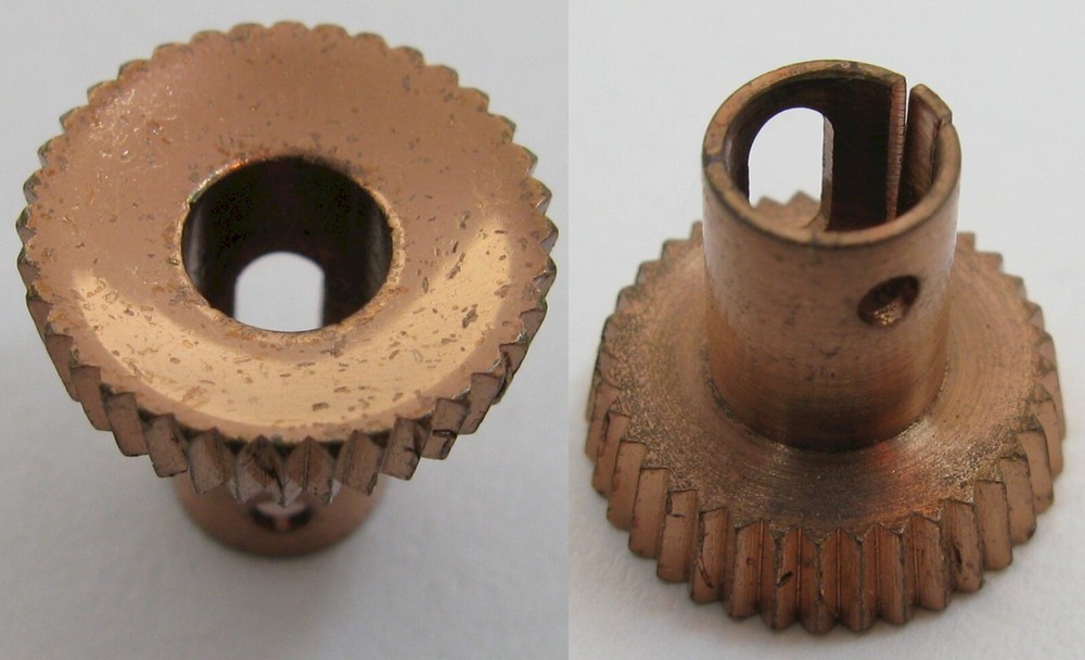 LeCoultre caliber 206 clock short button / winder copper plated x1