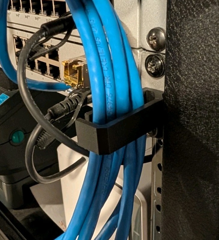 Network Rack Cable Management, Black, Hold 12CAT Cables, Matte Black, 3D Printed