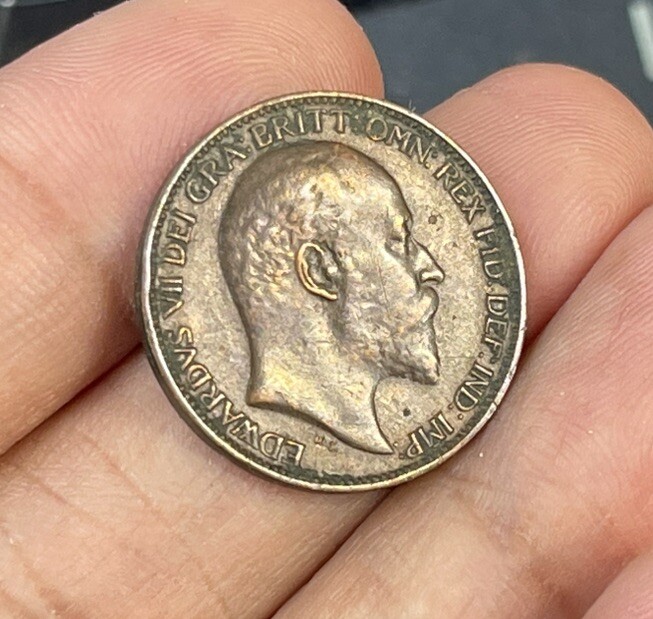 1902 Great Britain Farthing Coin
