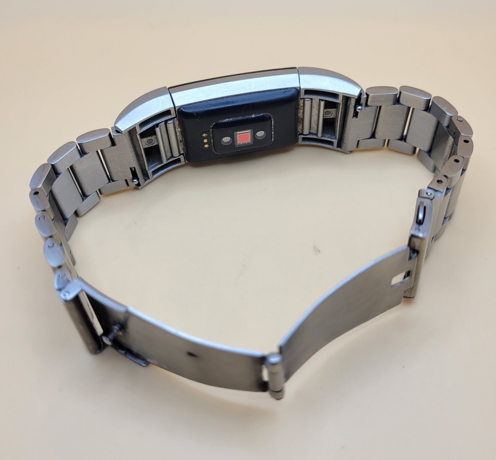 3 Pre-Owned Fitbit Watches & Charger - 2 Tested & Working (Cracks) & 1 Untested