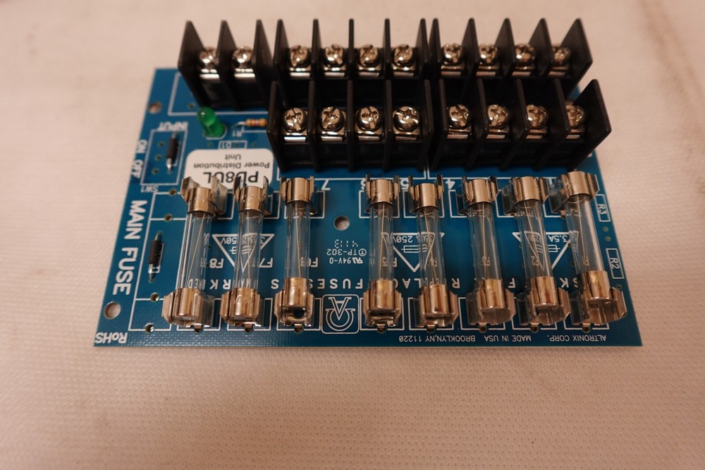 Altronix PD8UL UL Listed Sub-Assembly Power Distribution Module 8 PTC Outputs
