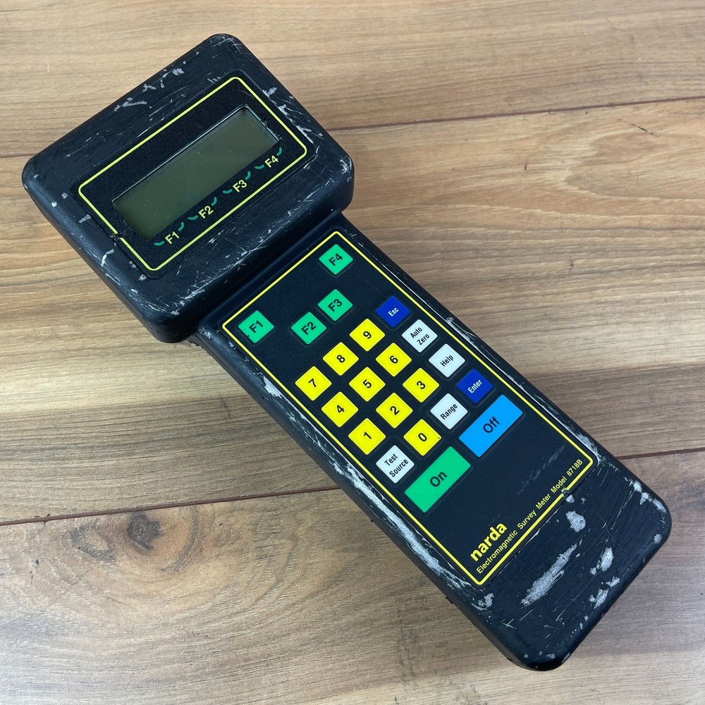Narda 8718B 4-Line Backlight Display Handheld Electromagnetic Field Survey Meter