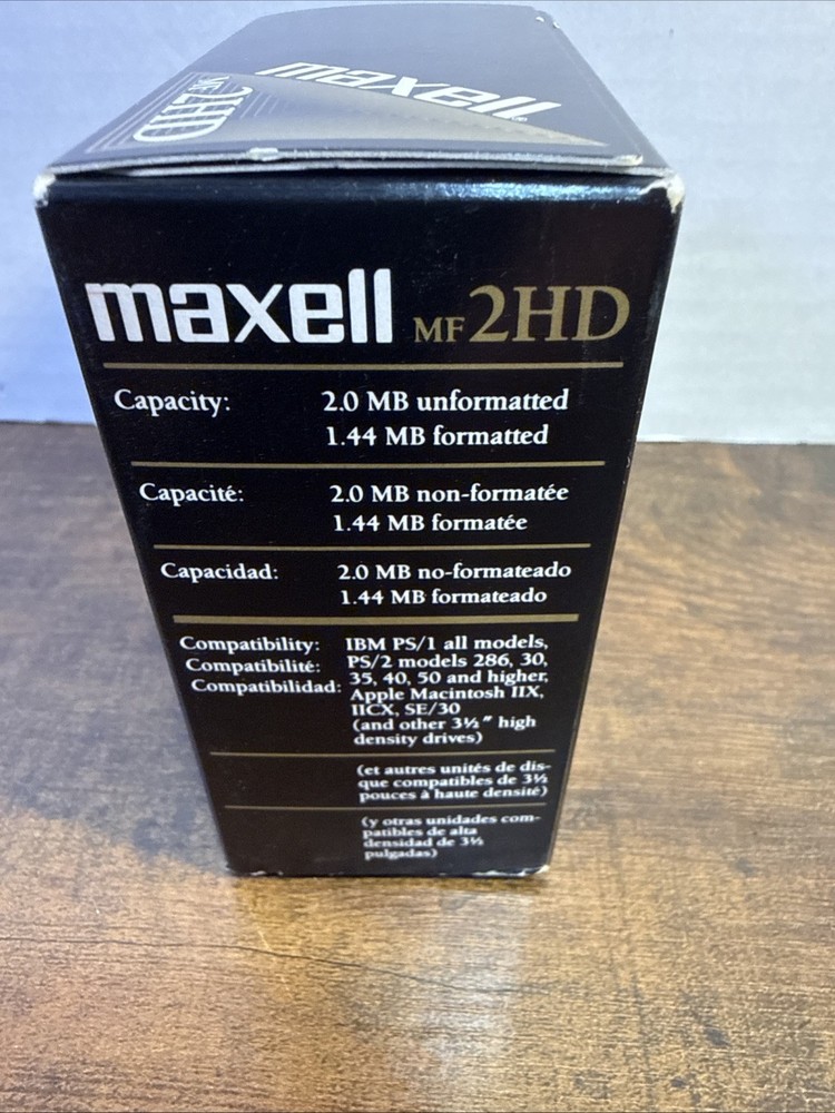 MAXELL MF2HD Micro Floppy Disk 8 total High Density Double Sided 3 1/2 OPEN BOX