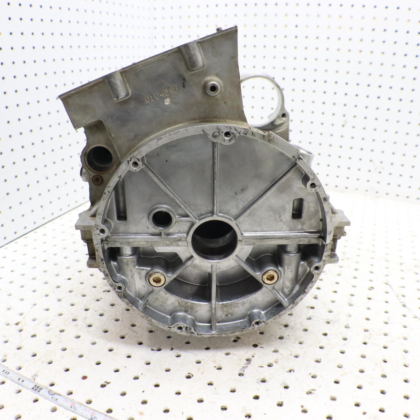 POLARIS SPORTSMAN XP 850 CRANKCASE ENGINE CASE 2204054; 2204957; 5632167 CORE