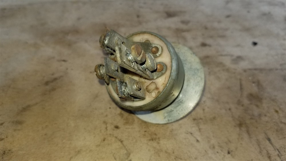 Bobcat ignition switch 6519592
