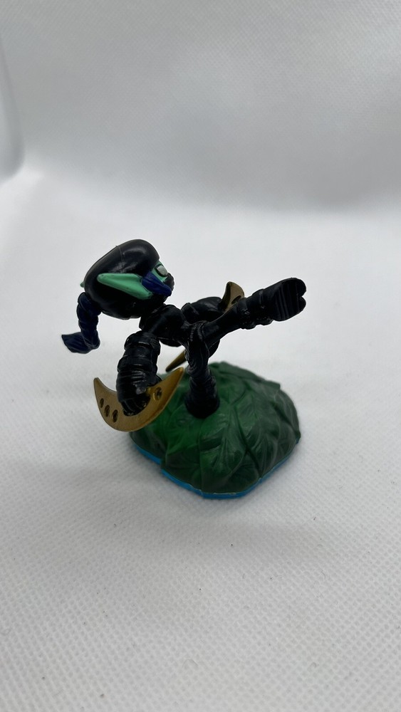 NINJA STEALTH ELF Skylanders Toy Figure w/ Trading Card Sticker Code 2013￼￼