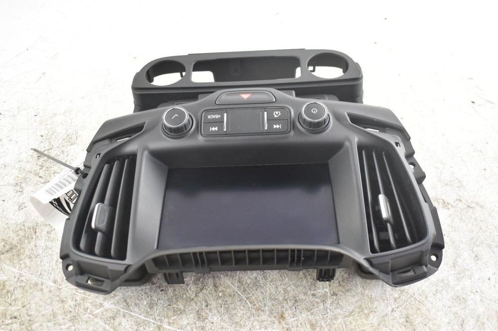 2020 GMC Terrain Control Panel Screen 8 Used, Reprogramming Needed