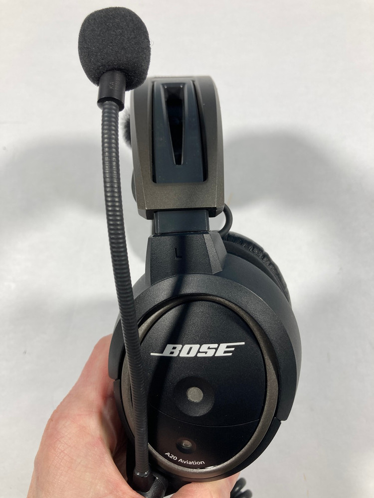 Bose A20 Aviation Headset Dual GA Coiled Cable Plug with Soft Case