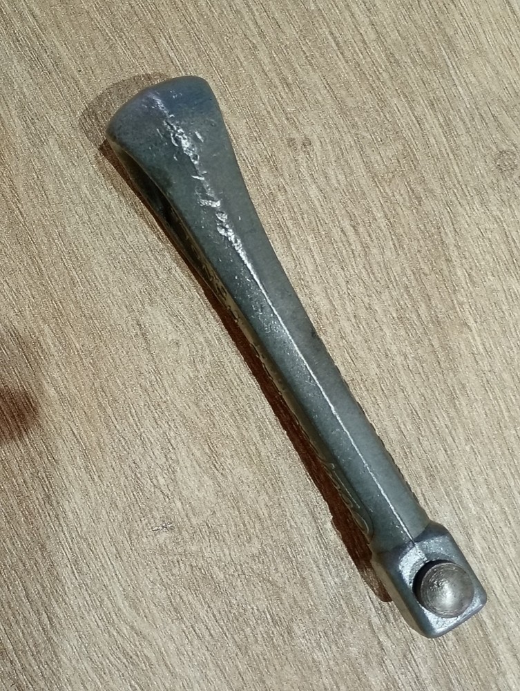 ECLIPSE MADE IN ENGLAND VINTAGE ALLOY PAD HANDLE.