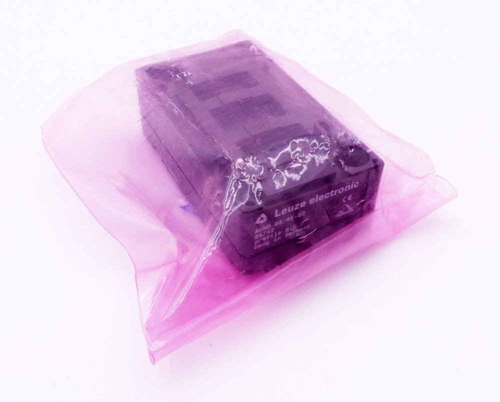 Leuze AKMO 03/4E-02 50024742 coupling module top -unused-