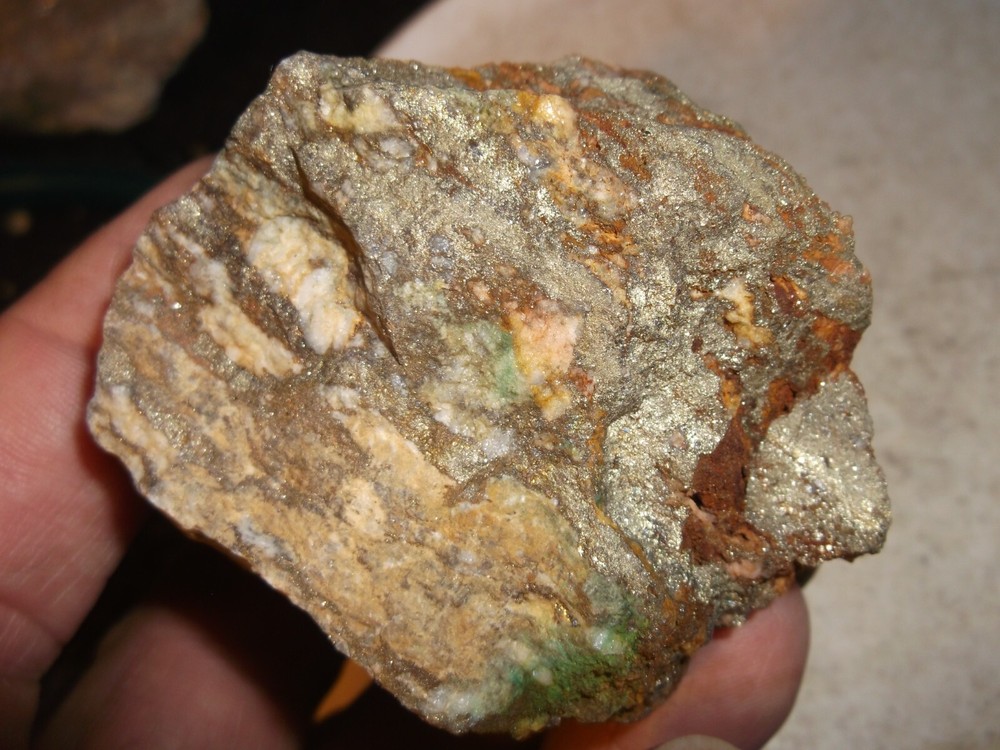 Gold, silver, copper, 200 grams samples ,ore high grade .