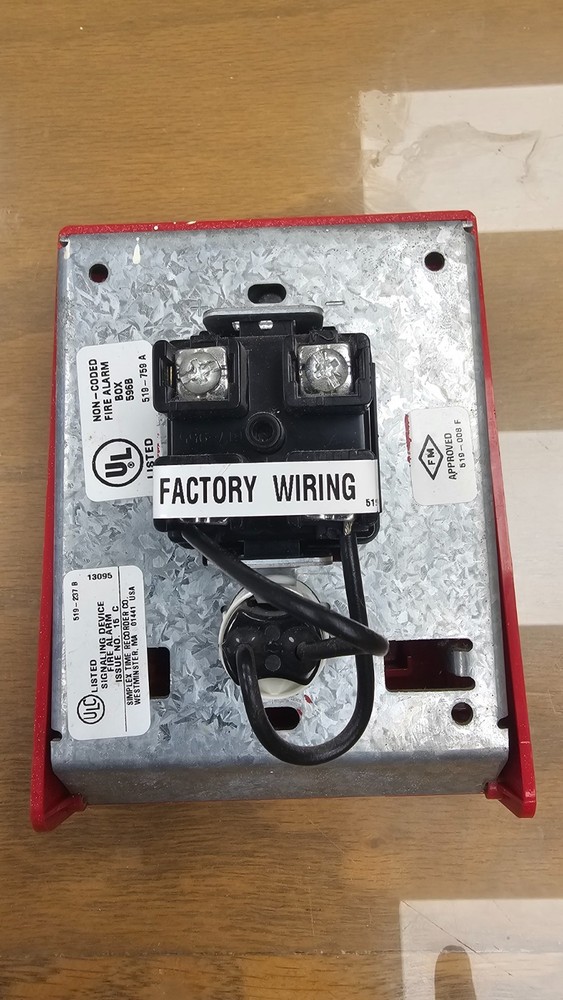 SIMPLEX 4099-9001 ADDRESSABLE PULL STATION FIRE ALARM PART. NO KEY.