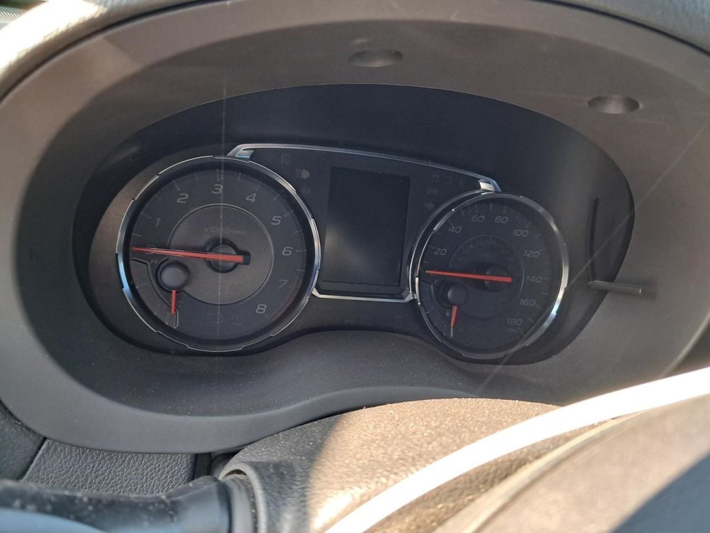 V60 2019 Glove Box 4785945