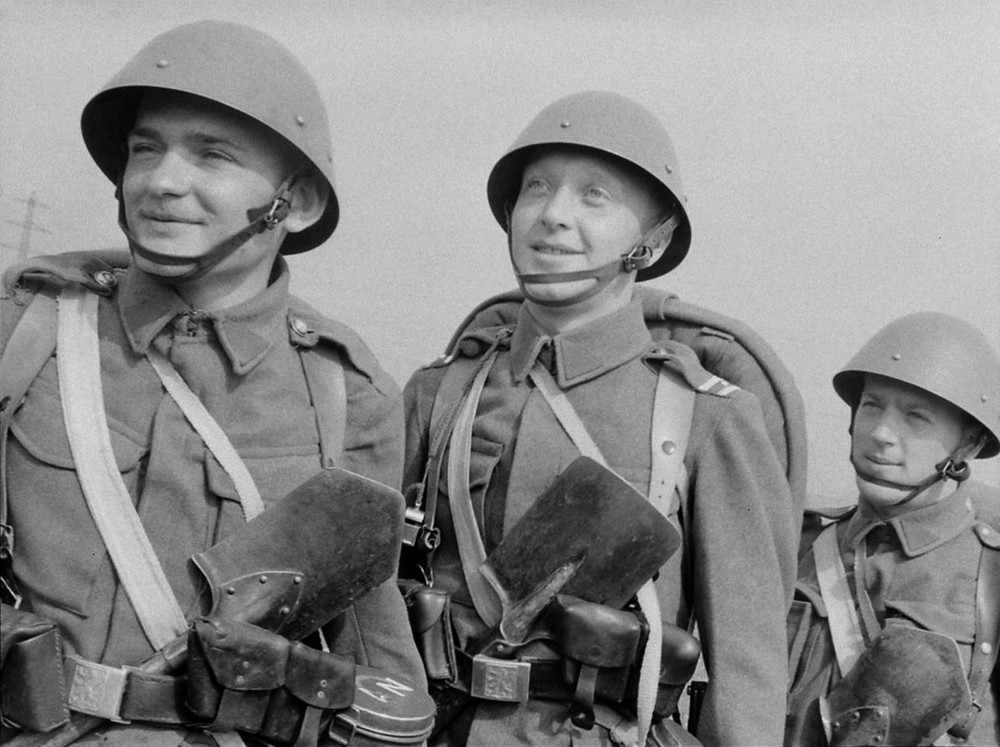 Czech vz32 helmet