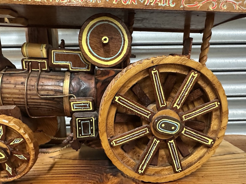 Unique Hand Carved Folk Art Traction Engine Table Lamp Scratch Built - Working