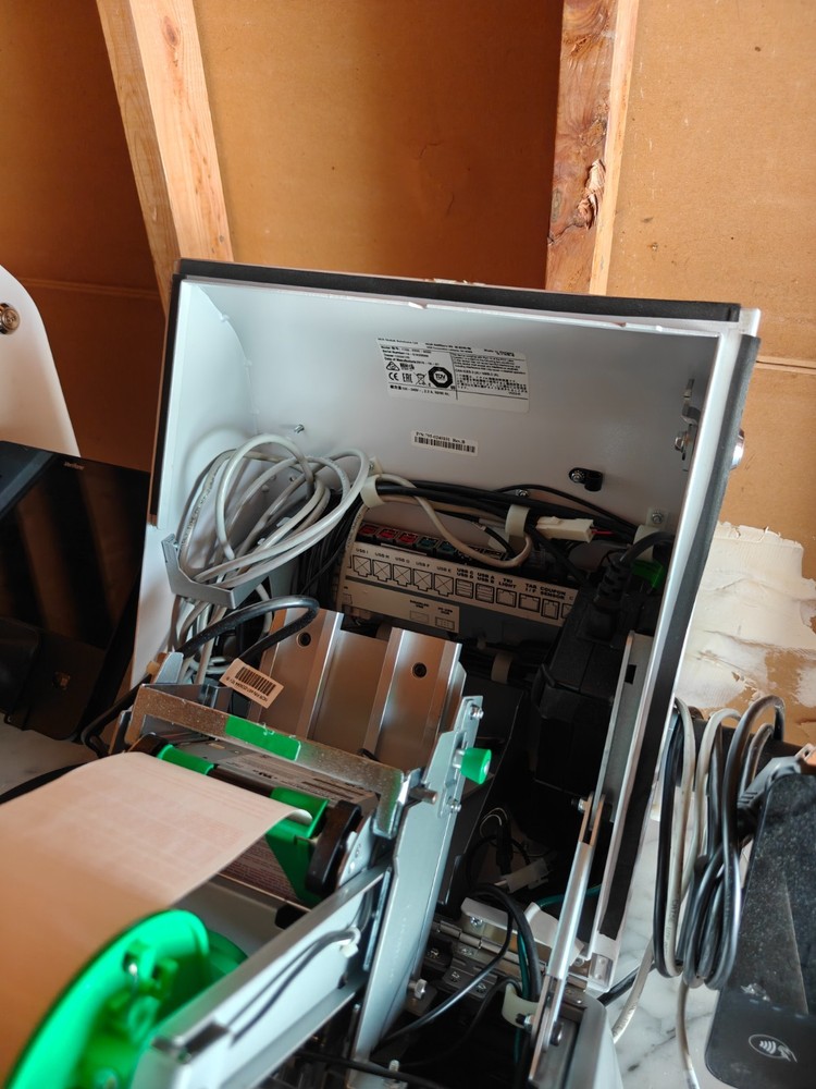 NCR SelfServe 90 Self Checkout POS System