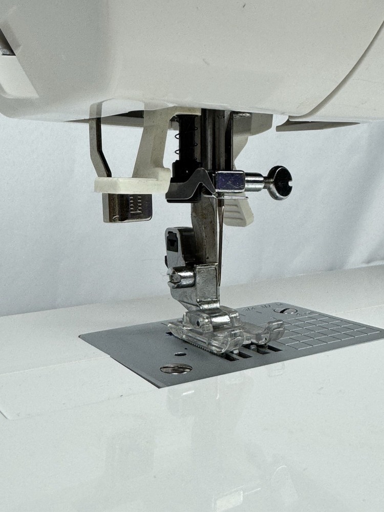 Spiegel 60609 - 350 Stitch Computerized Sewing Machine UNTESTED AS-IS