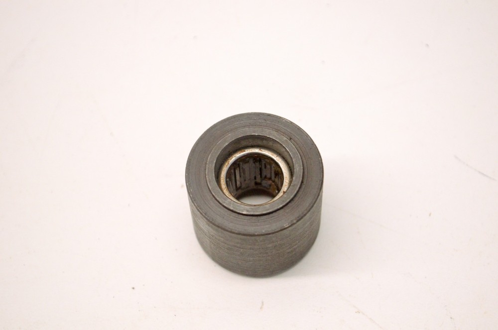 OEM Arctic Cat 0702-006 Adjusted Roller NOS