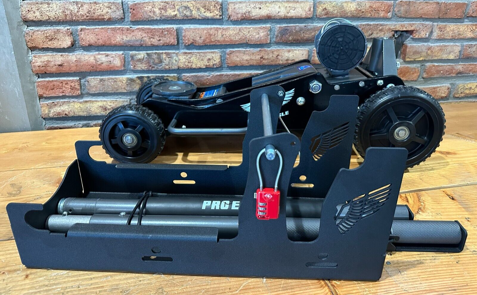 Jack Mount for ' PRO EAGLE ' Offroad Jack 3 Tons