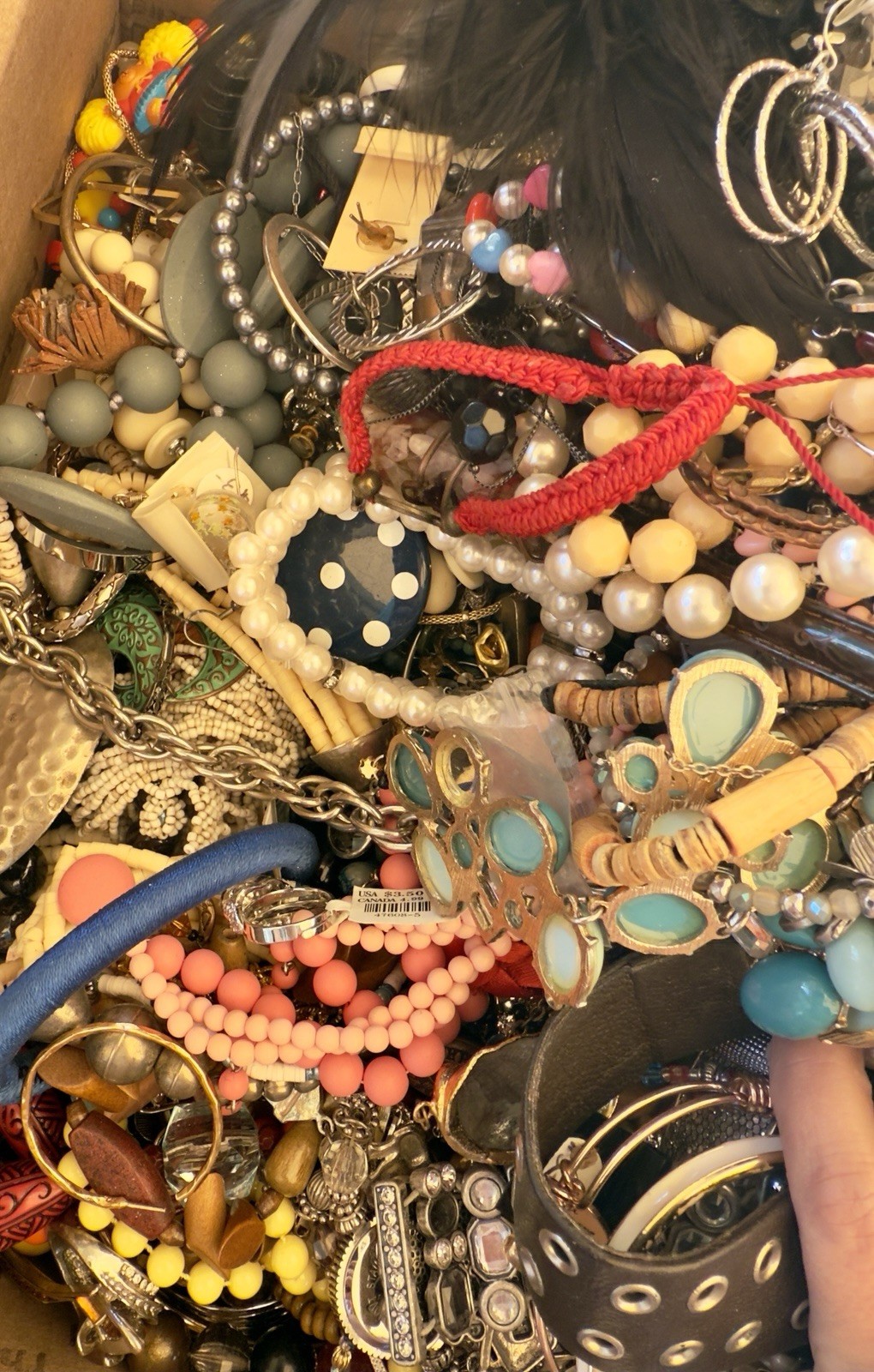 MIXED JEWELRY LOT CRAFT REPAIR, RESELL, REPURPOSE, VINTAGE TO NOW! 21 POUNDS