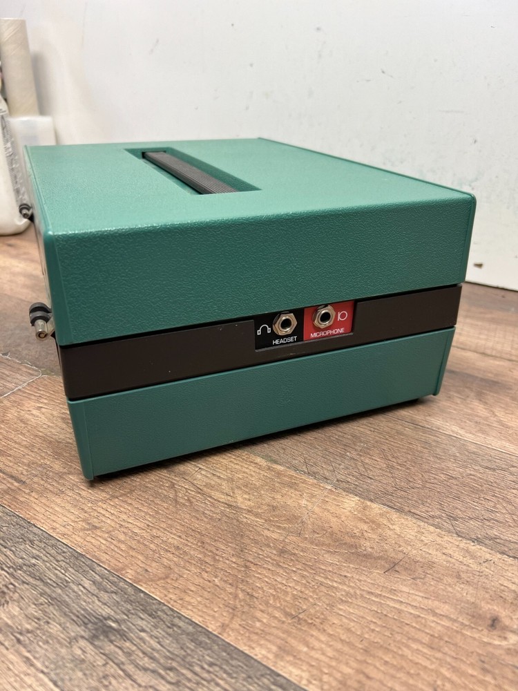 Bell & Howell LANGUAGE MASTER model 1757B