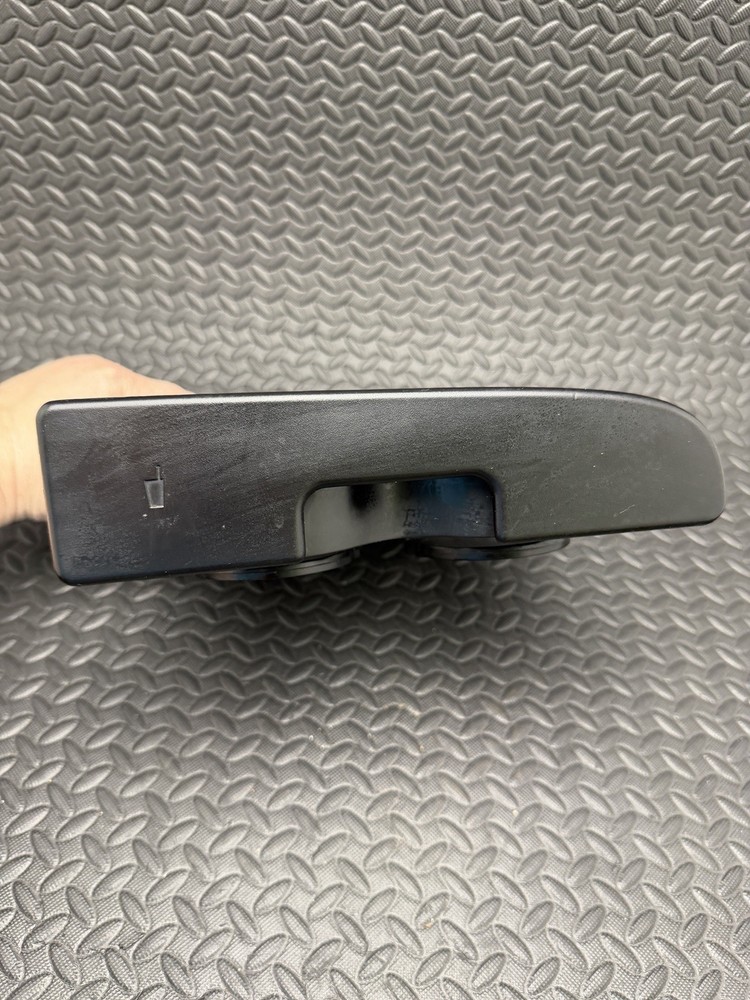 1994-1997 Dodge Ram Pull Out Cup Holder Cupholder Center Dash Black
