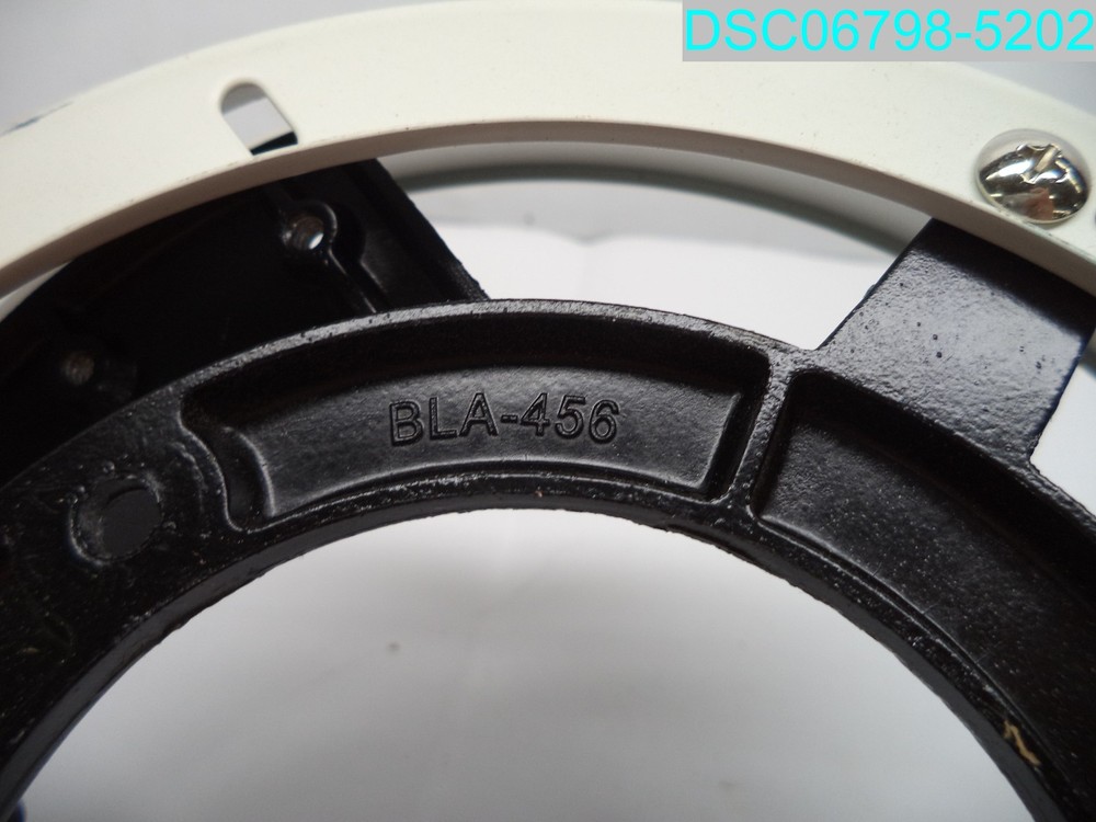 Scratches / Marks BLA-456 Hampton Bay Caprice Flywheel