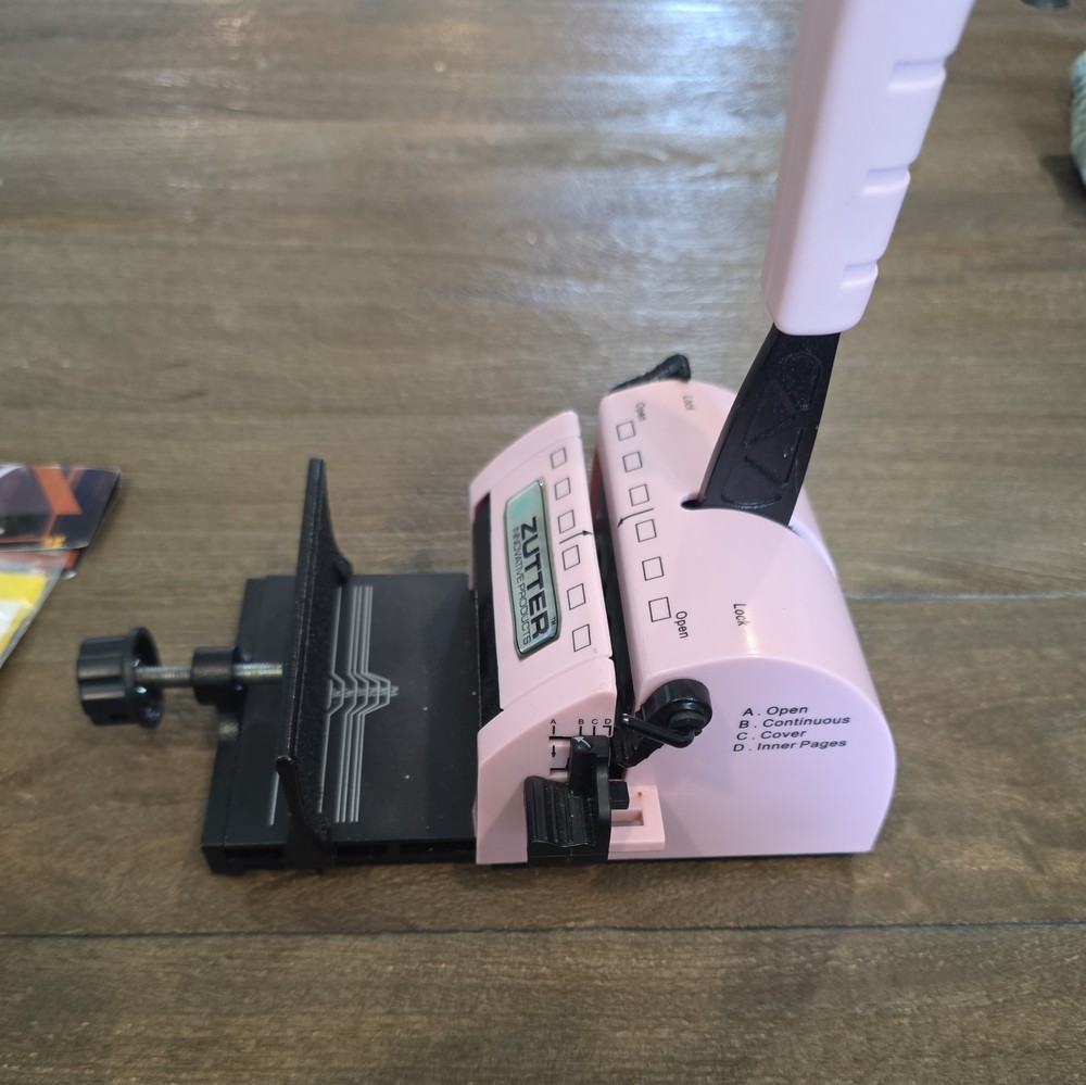 Zutter Innovative Products Pink Bind-It-All Personal Binding System Machine