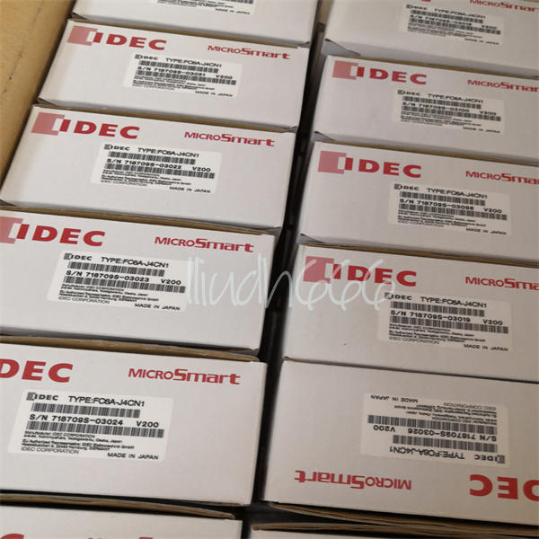 1PCS IDEC FC6A-J4CN1 PLC Programmable Controller Module NEW