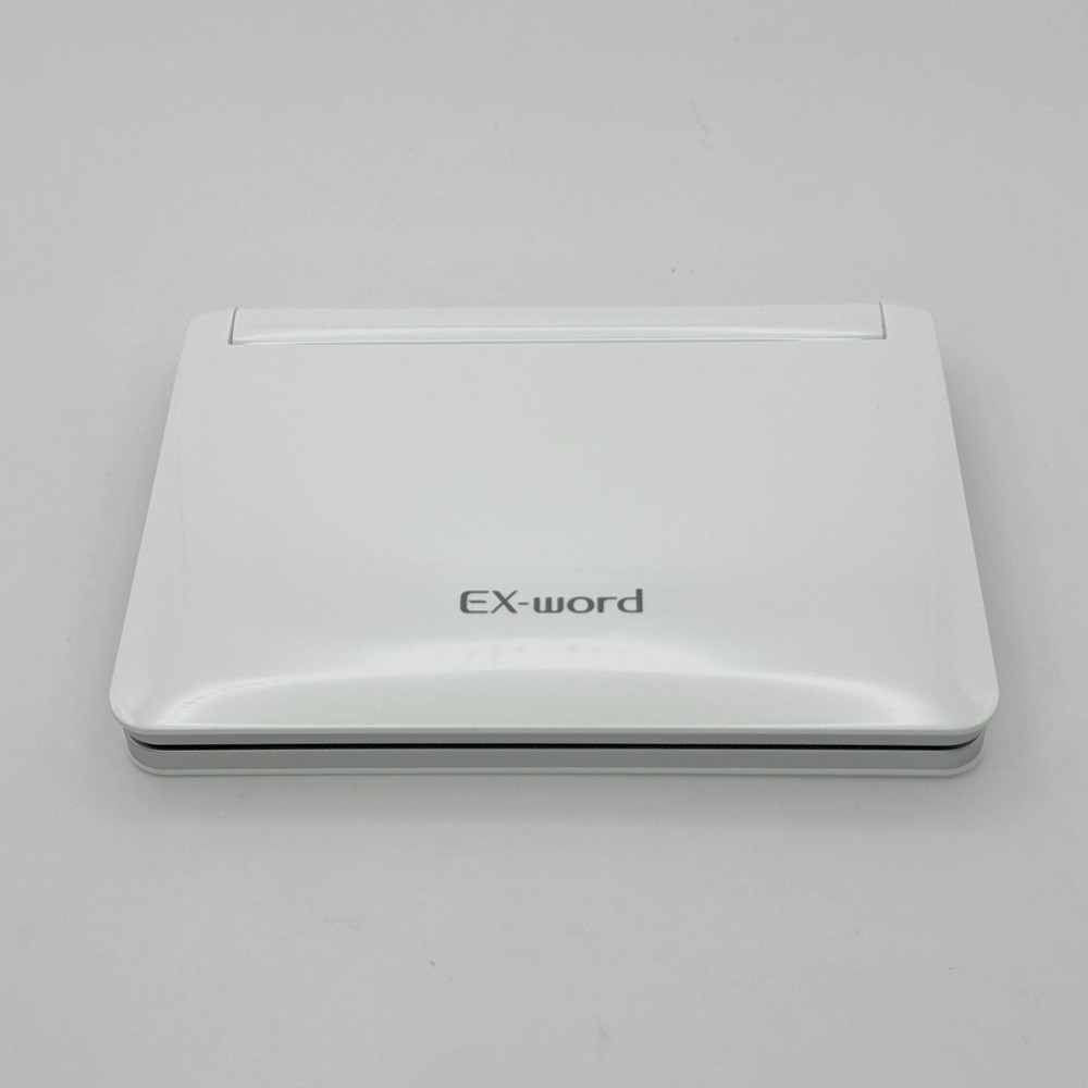 Casio Ex-Word XD-N9800 Dataplus 7 Electronic Dictionary White w/ Case Japan