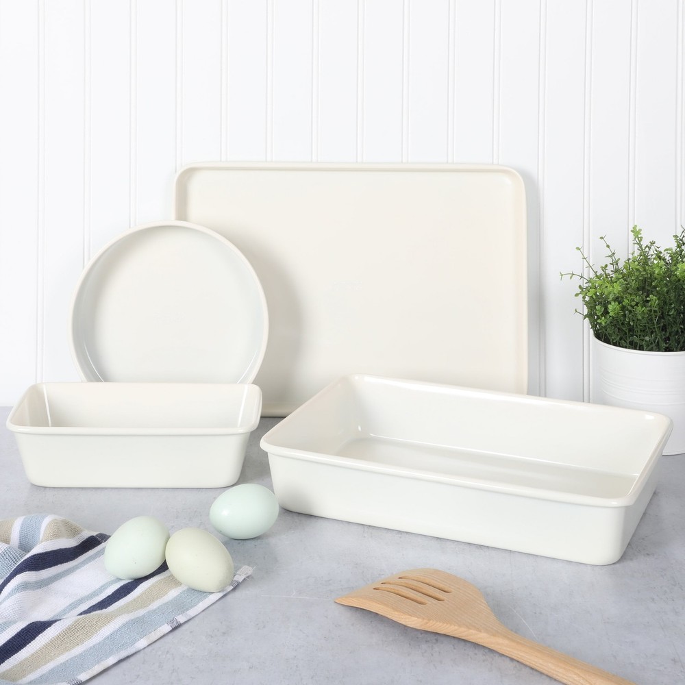 Stewart 4pc Metal Bakeware