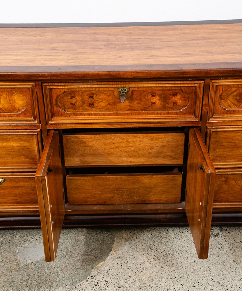 Mid Century Modern Dresser Credenza Walnut 9 Drawer Wood Brass Handle Mcm