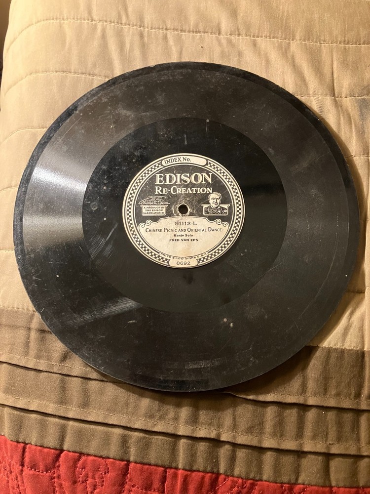 Edison Diamond Disc Record #51112 "Cocoanut Dance" Banjo Fred Van Eps