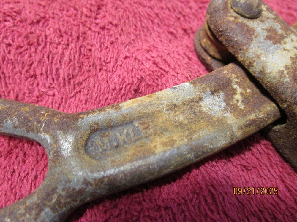 Vintage KLEIN TOOLS 1604-20 Cable Pulling Jaw Havens Grip