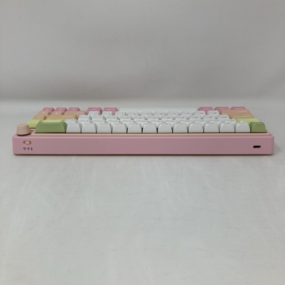 Dustsilver D66 Wireless Mechanical Keyboard Peach