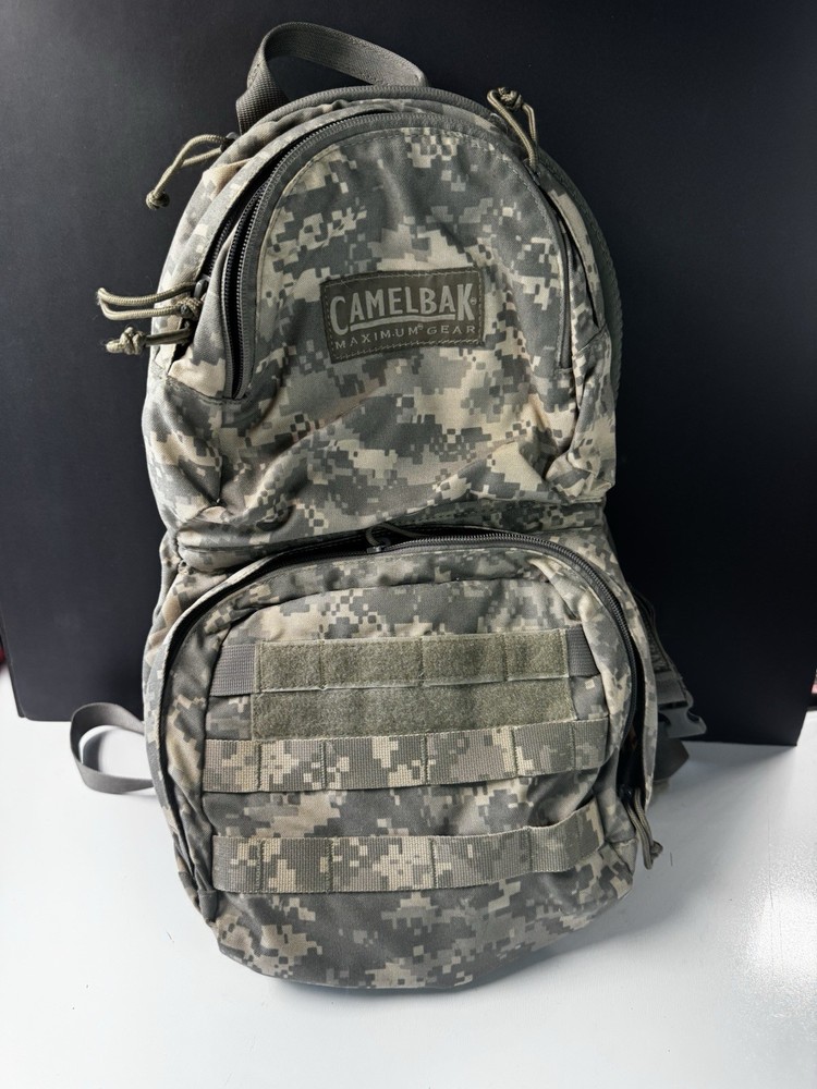 CamelBack Mule Hydration Pack, Excellent