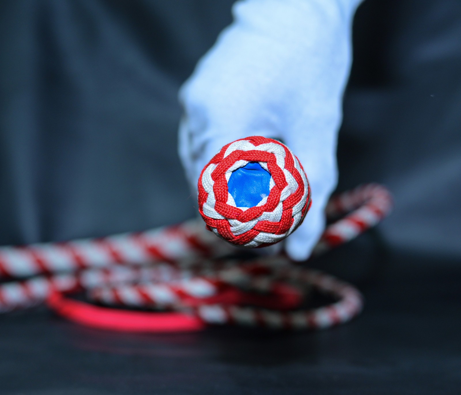 Para-cord Nylon whip Stars Design Whip 2.5 to 24 Feet Long 16 Strands Bullwhip