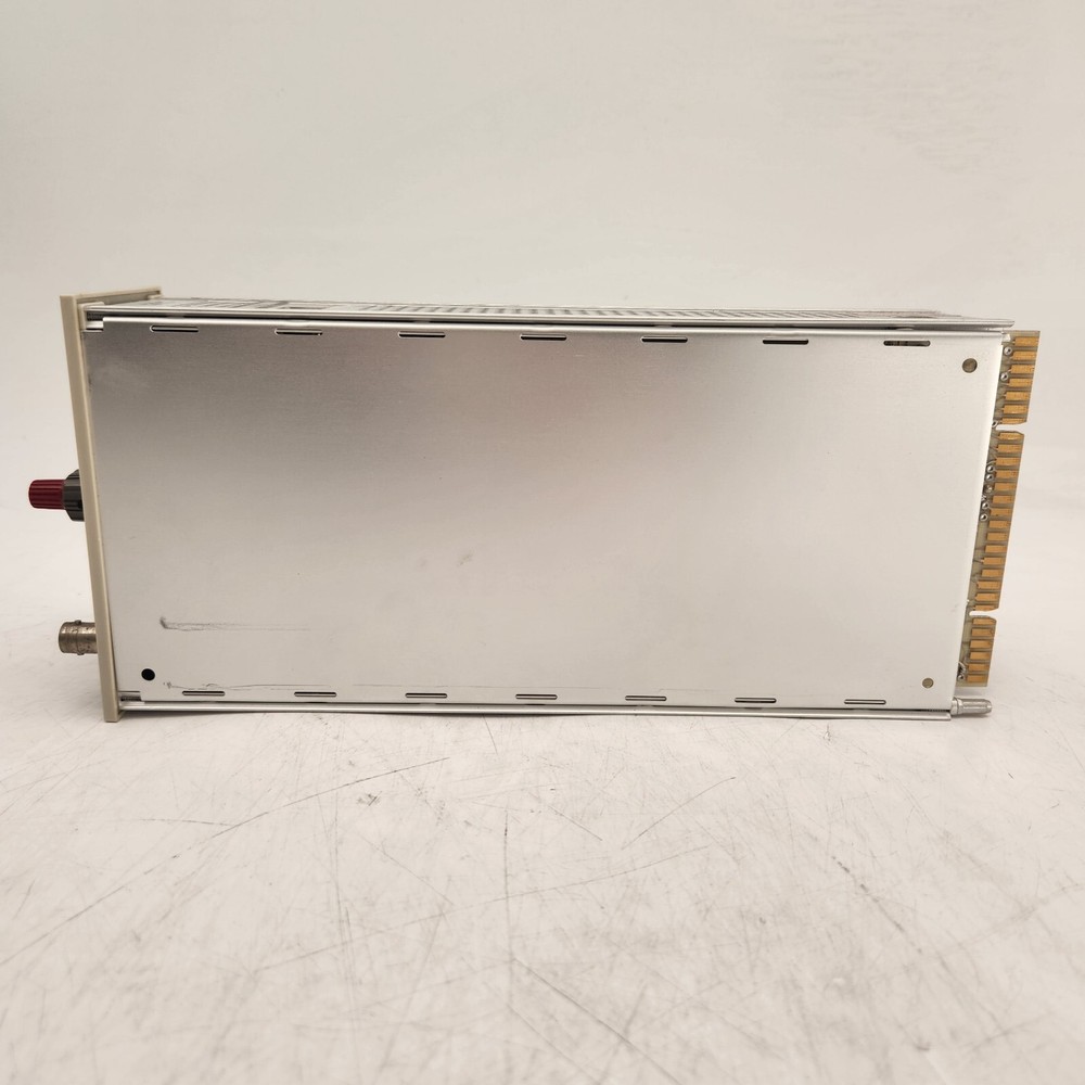 Tektronix DC 504 Counter/Timer | Powers On