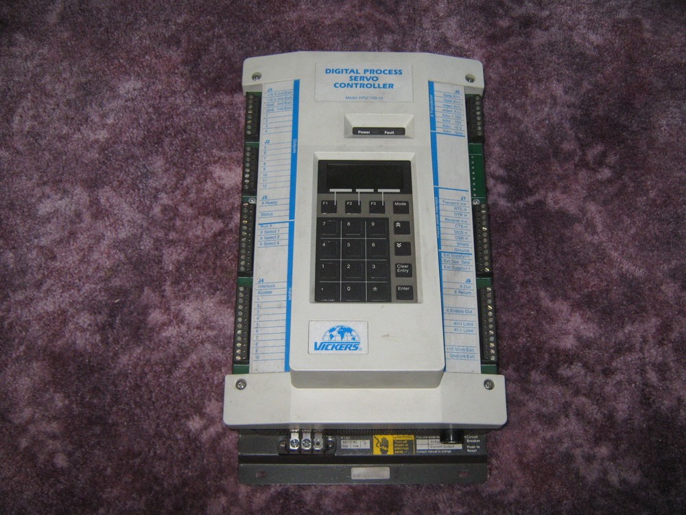 Vickers Digital Process Servo Controller model DPSC-100-10, Temposonic