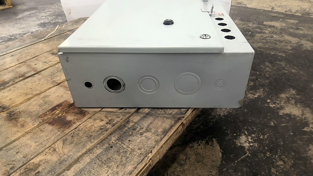 Cutler-Hammer ECN1831CAA Electrical Enclosure