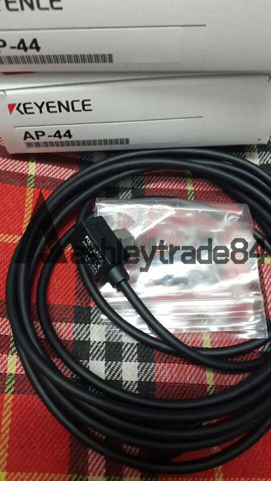 1PC NEW KEYENCE AP-44 Pressure Sensor