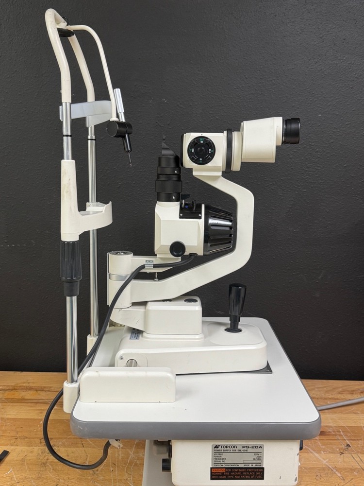 Topcon SL-2E Slit Lamp