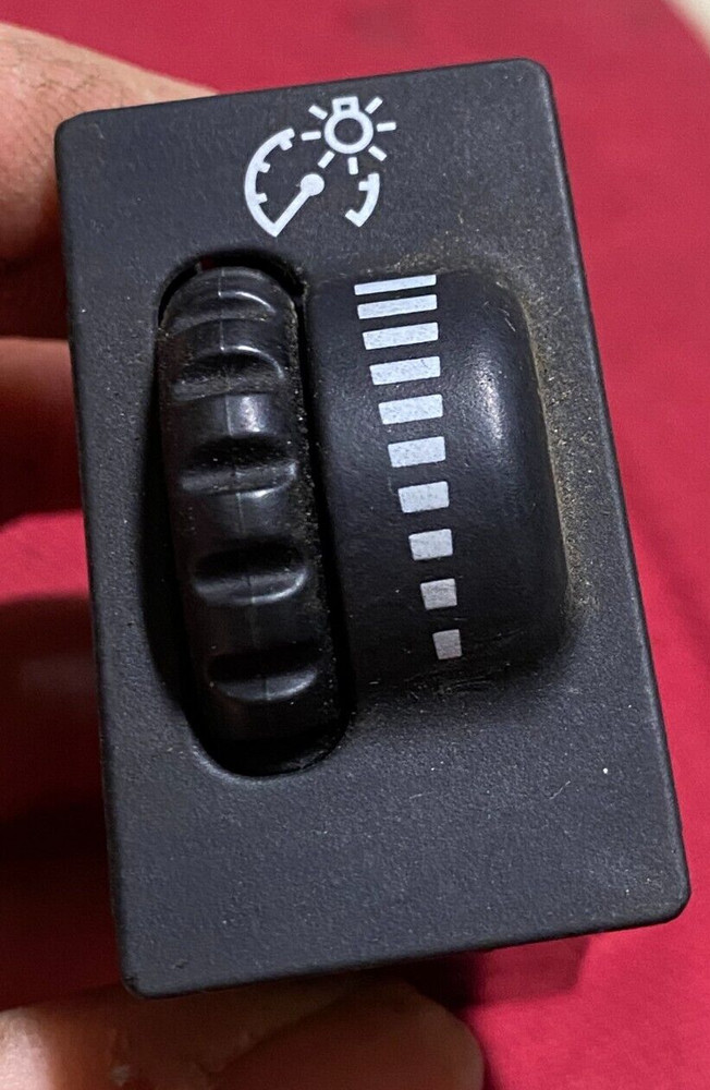 DASH AND DOME LIGHT  DIMMER Switch 499-0K6D