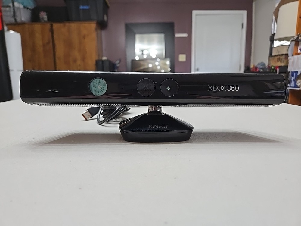 Microsoft Model 1414 Xbox 360 Kinect Sensor Bar Camera Only - Black Not Tested