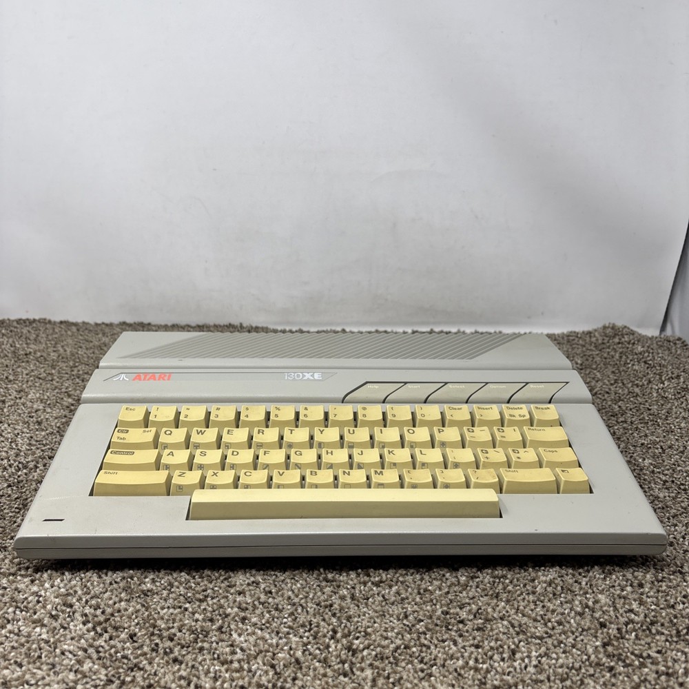 Atari XE 130xe Computer NTSC with Power Supply and RF cable - Tested