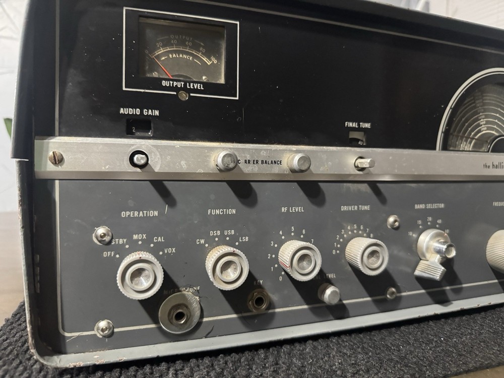 Hallicrafters HT37 Ham Radio Transmitter Vintage